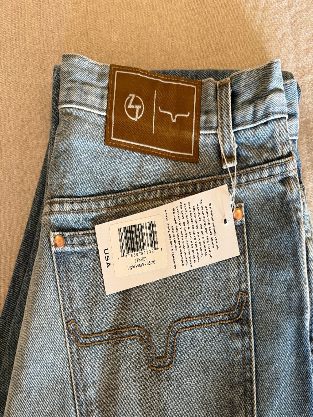 KIMES RANCH - ZACH TOP Light Wash Jeans, Size 35